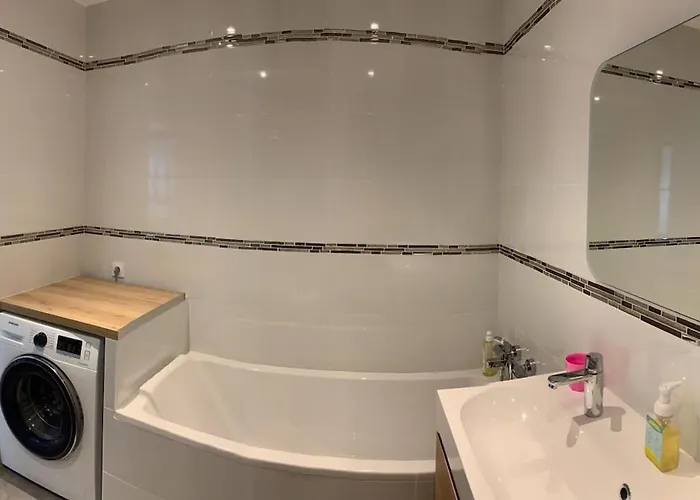 Tour Eiffel Trip In דירה *