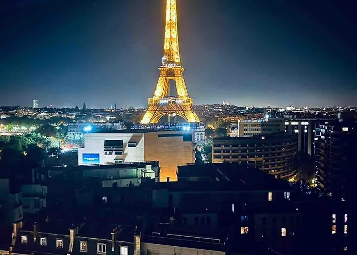 Tour Eiffel Trip In