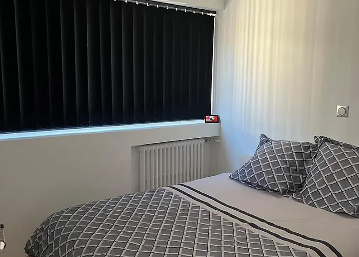 Tour Eiffel Trip In * פריז