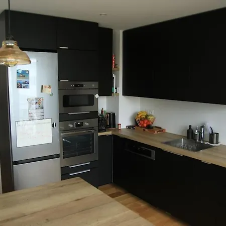 Apartman Tour Eiffel Trip In