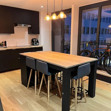 Apartman Tour Eiffel Trip In *