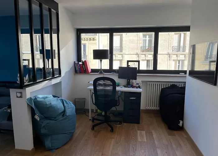 Tour Eiffel Trip In Apartamento *